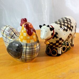Vintage Sakura "Sunflower Farm "Salt and Pepper Shaker Set by Debbie Mumm